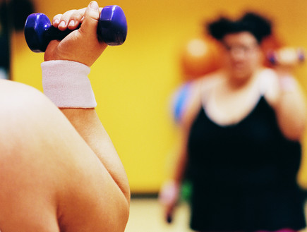 מתאמנת שמנה מתאמנת שמנה