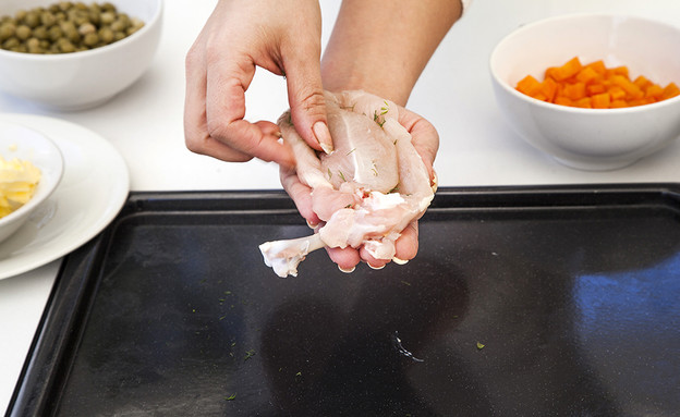 צ'יקן קייב - הסגירה