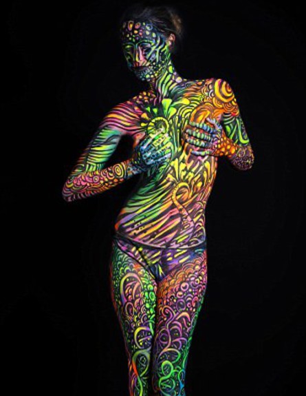 ציורים על הגוף (צילום: גסין מרוידל)