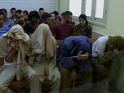 החיילים הנאשמים בבית המשפט (צילום: חדשות 2)