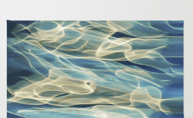 הדפסי מים 07, שטיח ימי אך אבסטרקטי (צילום: society6.com)