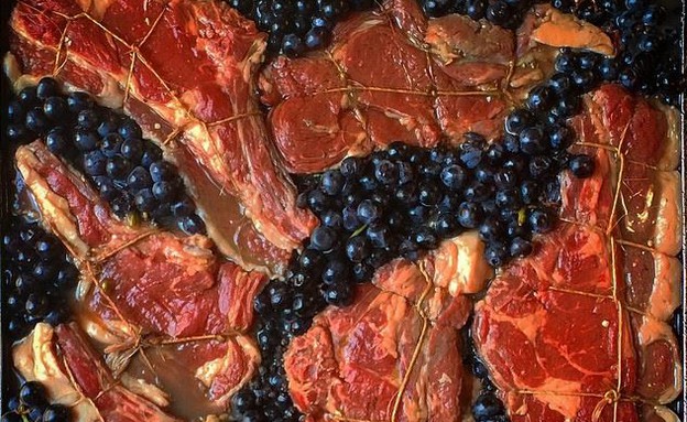 "הכל כבר כאן"