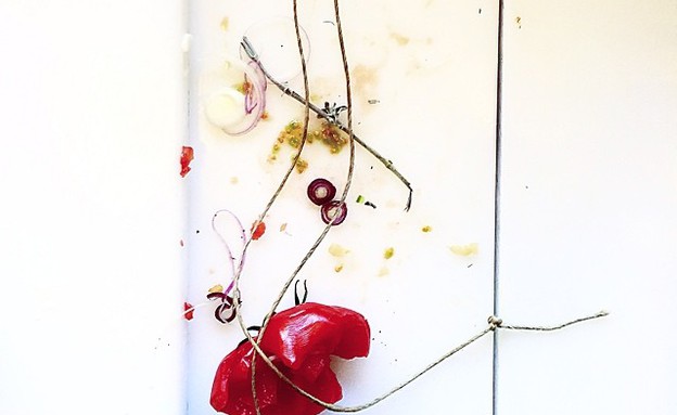 "הכל כבר כאן"