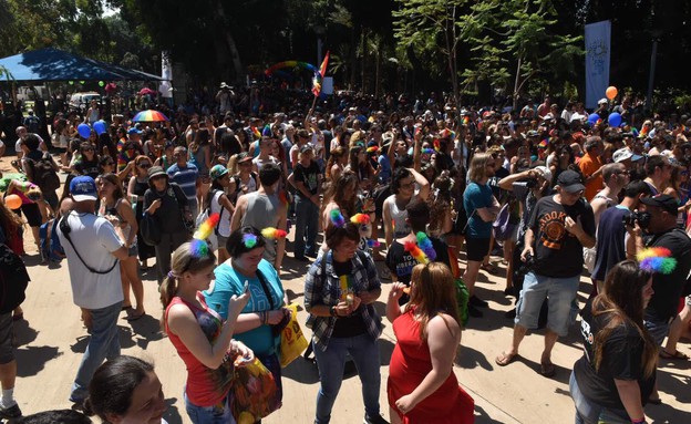 מצעד הגאווה 2015 (צילום: צ'ינו פפראצי)