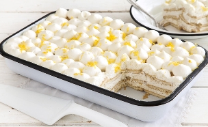 עוגת ביסקוויטים עם קרם גבינה לימוני (צילום: אסף אמברם, mako אוכל)