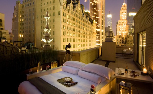 חדרי שינה בחוץ 05, בקומה ה-16 של בניין ניו יורקי (צילום: stayaka.co)