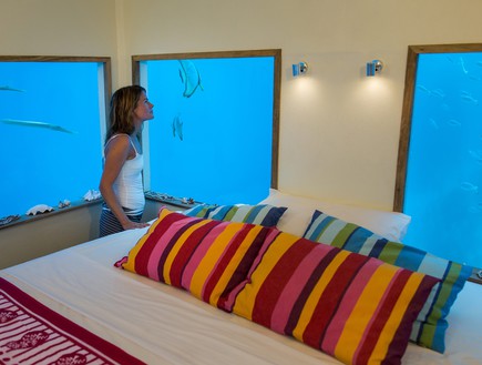 מלון מתחת למים, חדר שינה, The Manta Resort (צילום: The Manta Resort)
