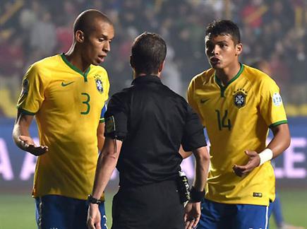 עוד אכזבה לברזילאים (AFP) (צילום: ספורט 5)