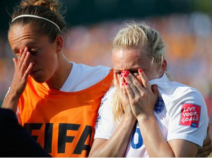 כל אנגליה בוכה איתה, באסט (gettyimages) (צילום: ספורט 5)