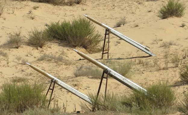 רקטות בסיני בתמונה שפרסם דאע"ש רקטות בסיני בתמונה שפרסם דאע"ש
