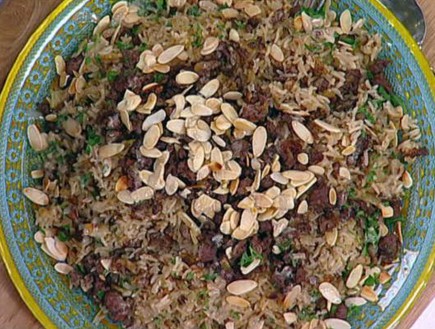נטלי – "מנסף" תבשיל אורז עם בשר ושקדים 