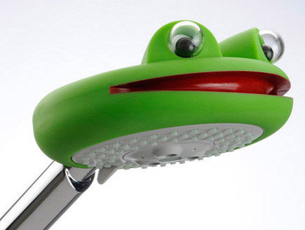 ראש מקלחת בצורת צפרדע (צילום: shelterness.com)