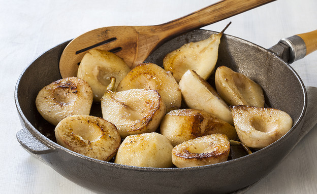 אגסים צלויים - ככה זה נראה בהתחלה 