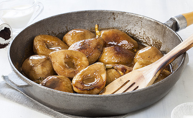 תענוג. האגסים במחבת