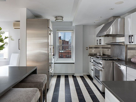 ג'וליה רוברטס מוכרת, מטבח (8)