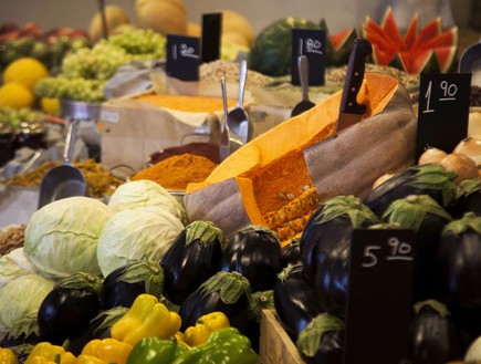 ריחות וטעמים שוק איכרים ירקות (צילום: אפיק גבאי, mako אוכל)
