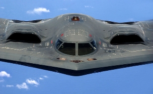 תא הטייס של מפציץ B1 (צילום: חיל האוויר האמריקאי)