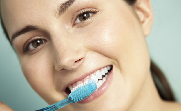 צחצוח שיניים (צילום: אימג'בנק / Thinkstock)