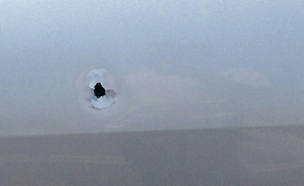 ירי על רכב סמוך לכוכב השחר, בנימין (צילום: חמל מבצעים)