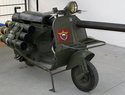 קטנוע נגד טנקים (צילום: Wikimedia Commons)