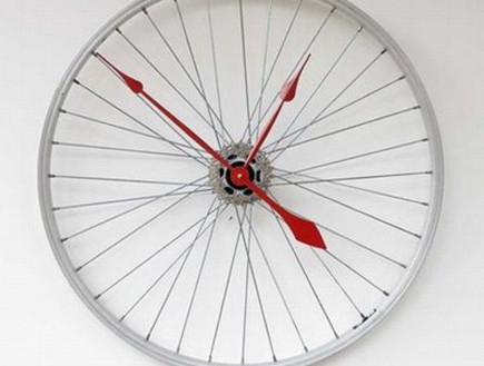אופניים, שעון (צילום: etsy)
