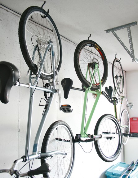 מהתקרה 12, תליית האפניים מהתקרה (צילום: dreamgreendiy.com)