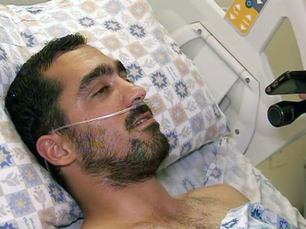 בן מויאל בבית החולים (צילום: חדשות 2)