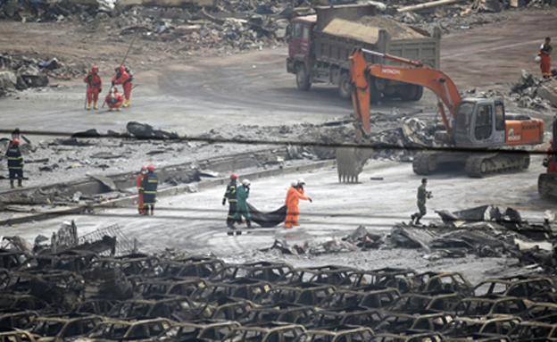 ההרס בעקבות הפיצוץ בסין (צילום: רויטרס)