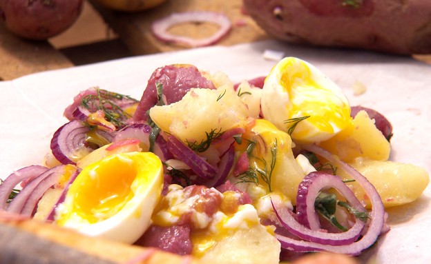 סלט תפוחי אדמה (צילום: צילום מסך מתוך התכנית, אוכל עם ברק)