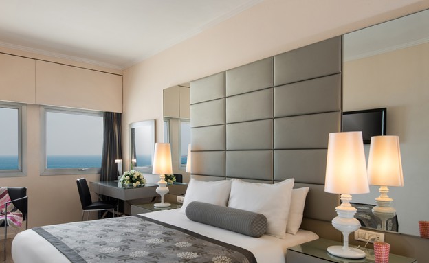 לאונרדו ארט תל אביב