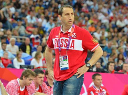 בלאט בימיו כמאמן רוסיה. מכיר אותם יותר טוב מכולם (getty) (צילום: ספורט 5)