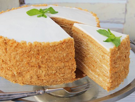 עוגת מדוביק (צילום: אסתי רותם, mako אוכל)