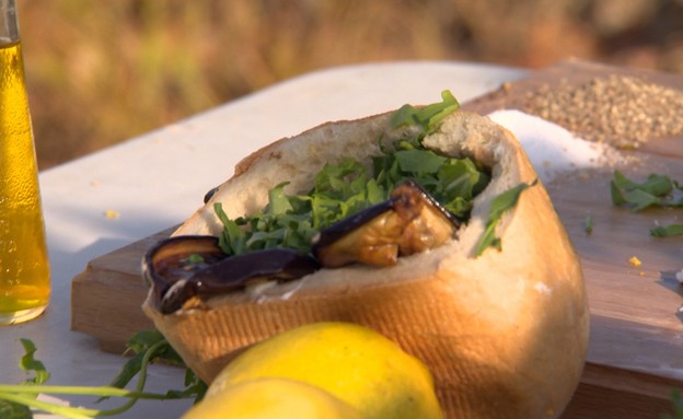 כריך סביח פועלים