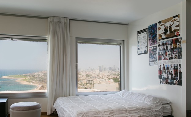 משה קסטיאל 27, חדר השינה של הבן בקומה העליונה (צילום: שירן כרמל)