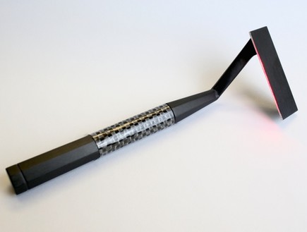 סכין גילוח לייזר (צילום:  Skarp Technologies)