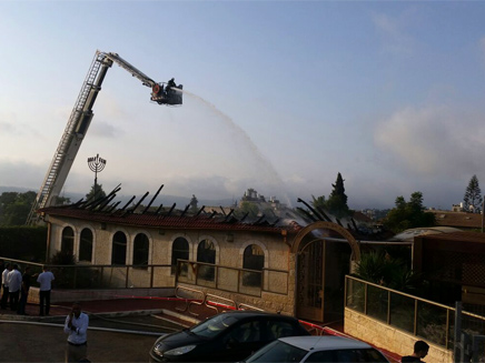בית הכנסת שנשרף במבשרת (צילום: דוברות כיבוי בית שמש)