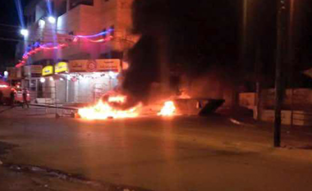 האזינו: הרב מורה לחסידיו לעלות לקבר