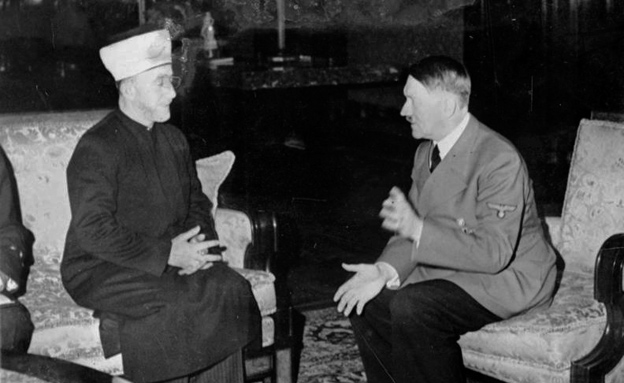 פגישת היטלר והמופתי (צילום: Heinrich Hoffmann / הנריך הופמן 1941)