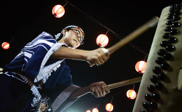 פסטיבל אובון, יפן (צילום: Rahman Roslan, GettyImages IL)