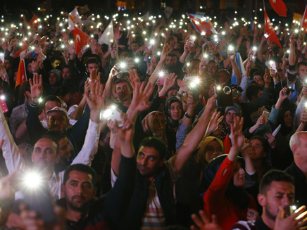 החגיגה שאחרי הבחירות בטורקיה (צילום: רויטרס)