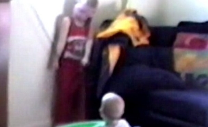 סכנות בבית: ילד כמעט נחנק למוות מכבל התריסים