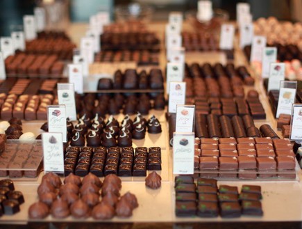 טבעון מישי שוקולד פרלינים (צילום: ג'רמי יפה, mako אוכל)