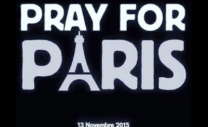 "התפללו למען פריז" (צילום: טוויטר)