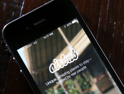 אפליקציית Airbnb (צילום: Justin Sullivan, GettyImages IL)
