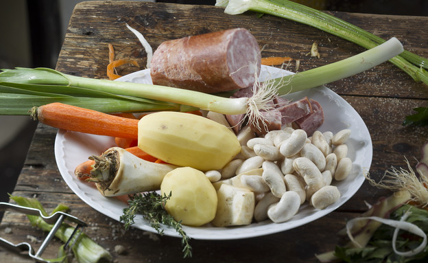 ירקות שורש - בסטה (צילום: אנטולי מיכאלו, mako אוכל)