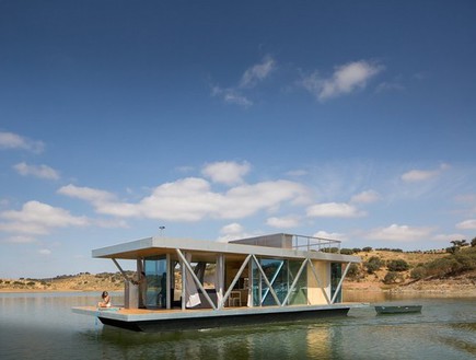 friday floatwing floating house (צילום: gofriday.eu)