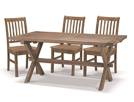 שולחן וכסאות דגם אוטיס ברשת ביתילי. מחיר 4990 שח (צילום: ישראל כהן)