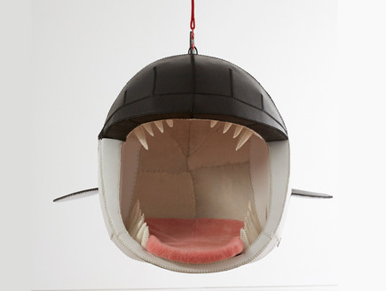 כיסא כריש (צילום: Porky Hefer)