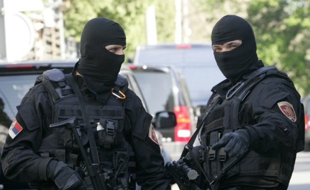 יחידה מיוחדת של המשטרה הסרבית (צילום: police-magazine.blogspot.co.il)