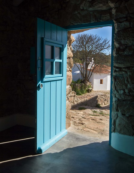 אחוזה בפורטוגל, ג, דלת (28) (צילום: Rute Raposo)